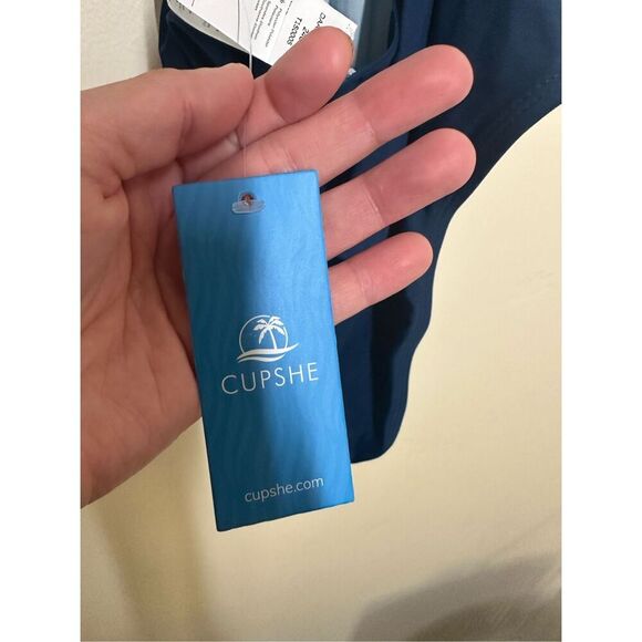 Cupshe Blue Plunge One Piece Swimsuit Size Medium New - Picture 5 of 6